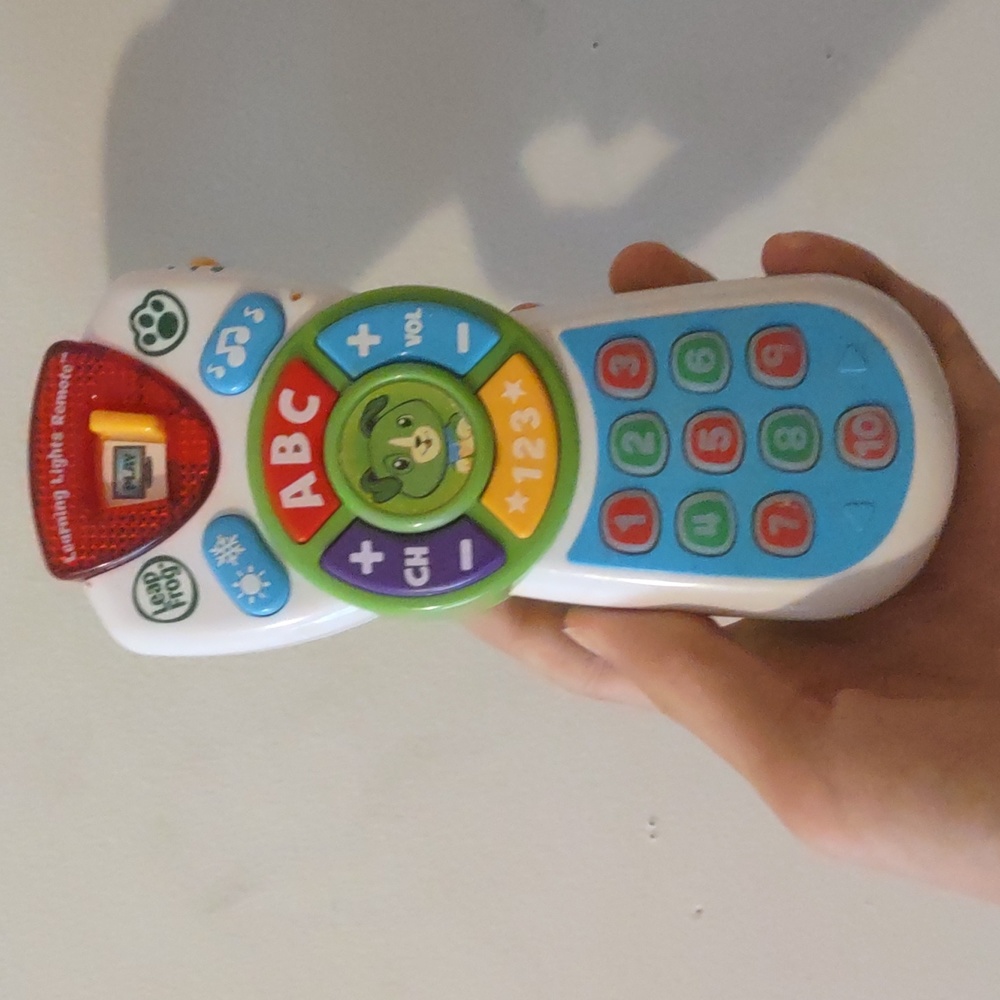 LeapFrog kids remote toy